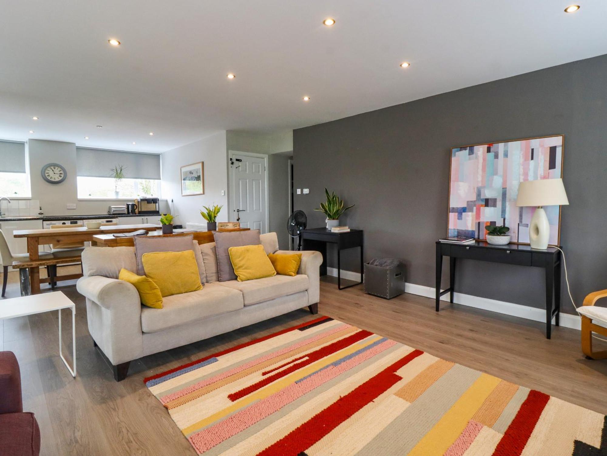 Pendle View Apartments Blackburn  Ngoại thất bức ảnh